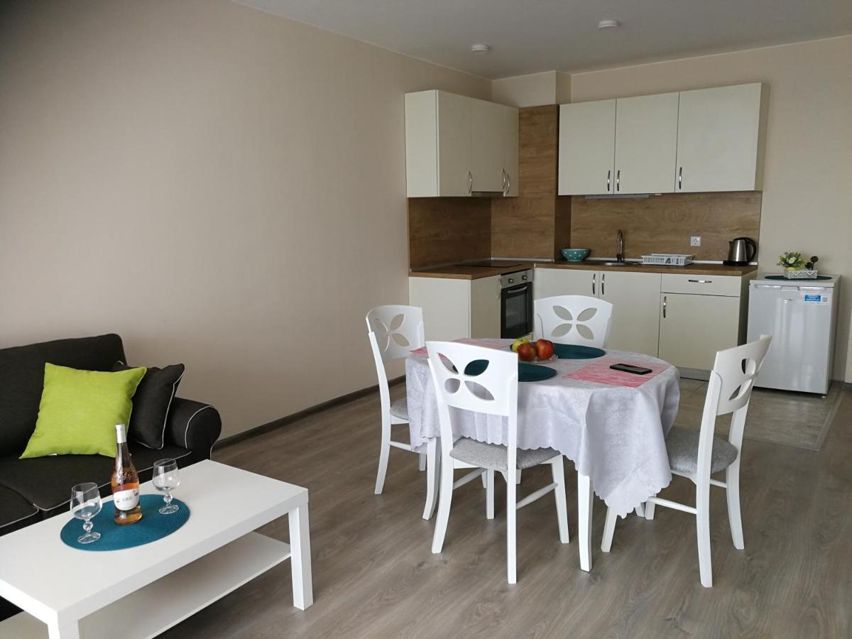 Donchevi Apartments Primorsko Zewnętrze zdjęcie