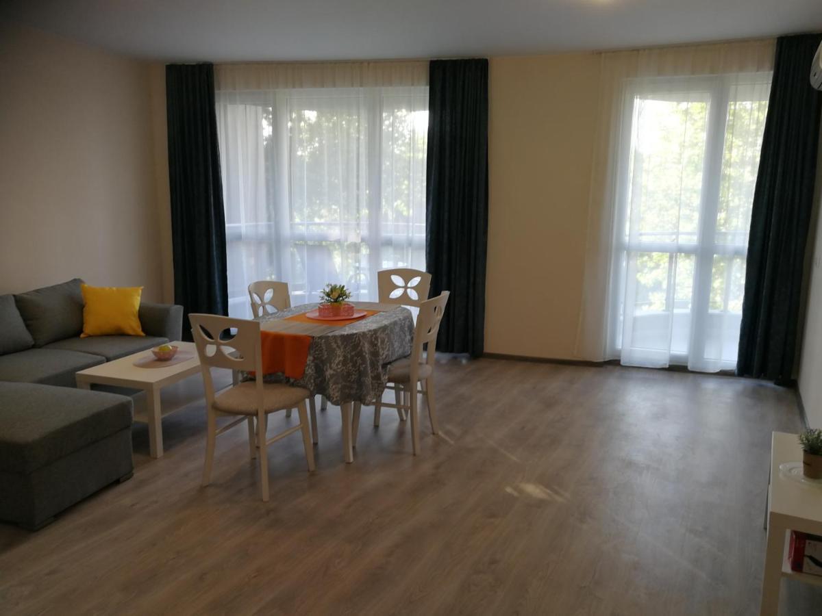Donchevi Apartments Primorsko Zewnętrze zdjęcie