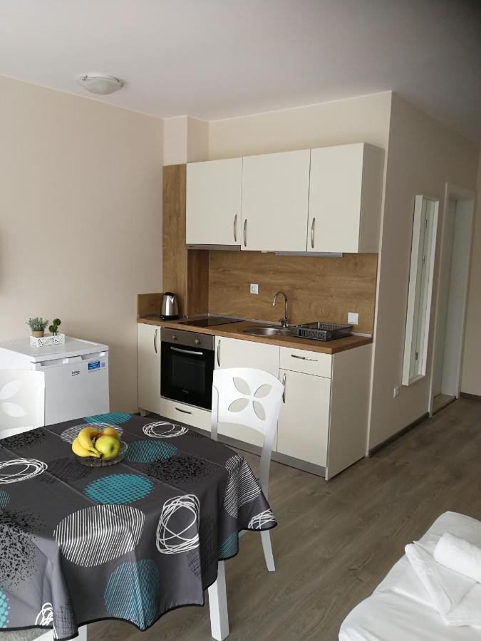 Donchevi Apartments Primorsko Zewnętrze zdjęcie