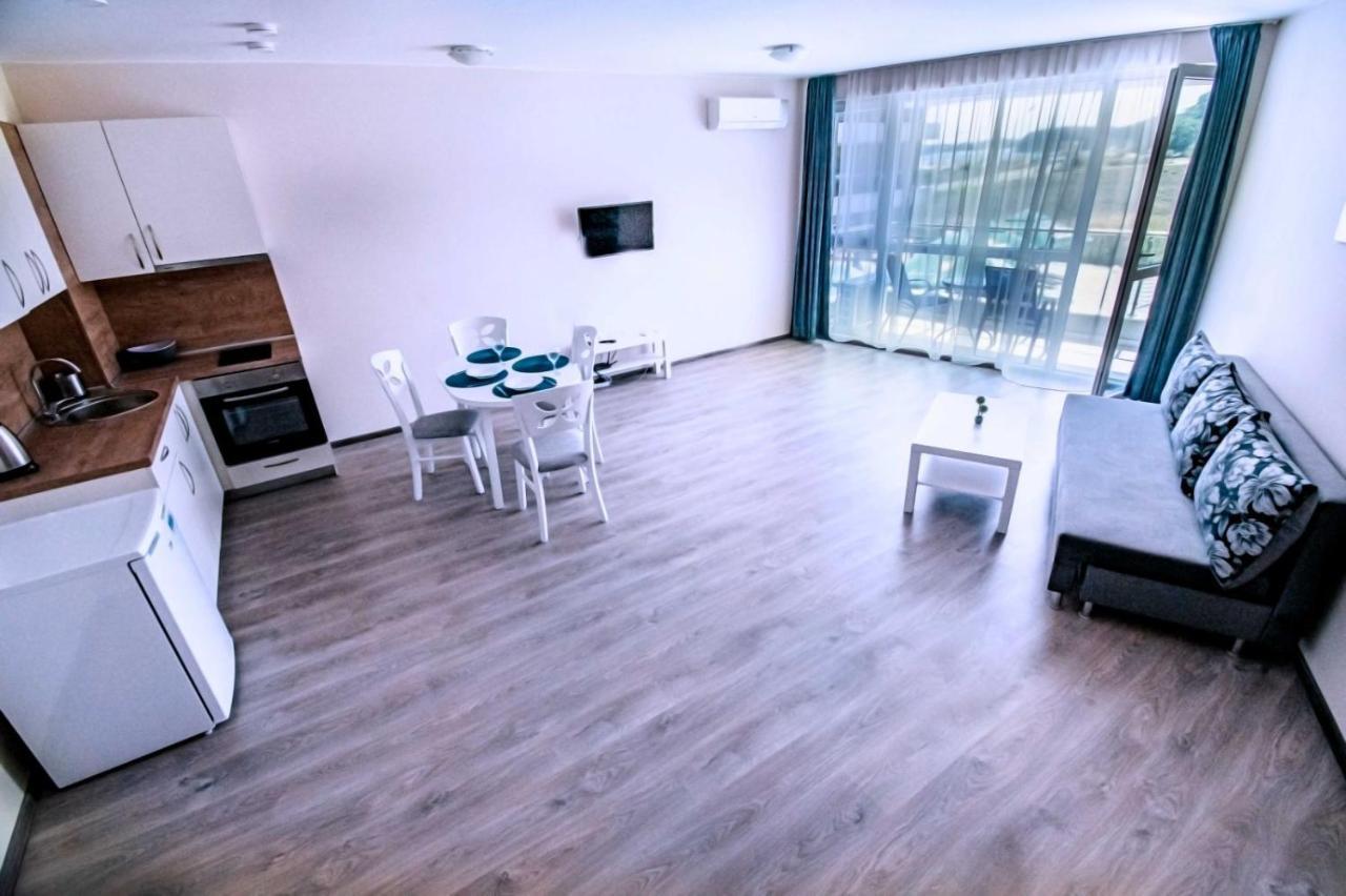 Donchevi Apartments Primorsko Zewnętrze zdjęcie